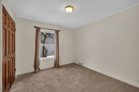 Tiny photo for 308 NORTON Avenue, Lombard, IL 60148 (MLS # 12533905)