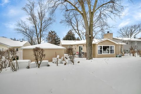 Tiny photo for 308 NORTON Avenue, Lombard, IL 60148 (MLS # 12533905)