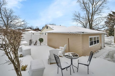 Tiny photo for 308 NORTON Avenue, Lombard, IL 60148 (MLS # 12533905)