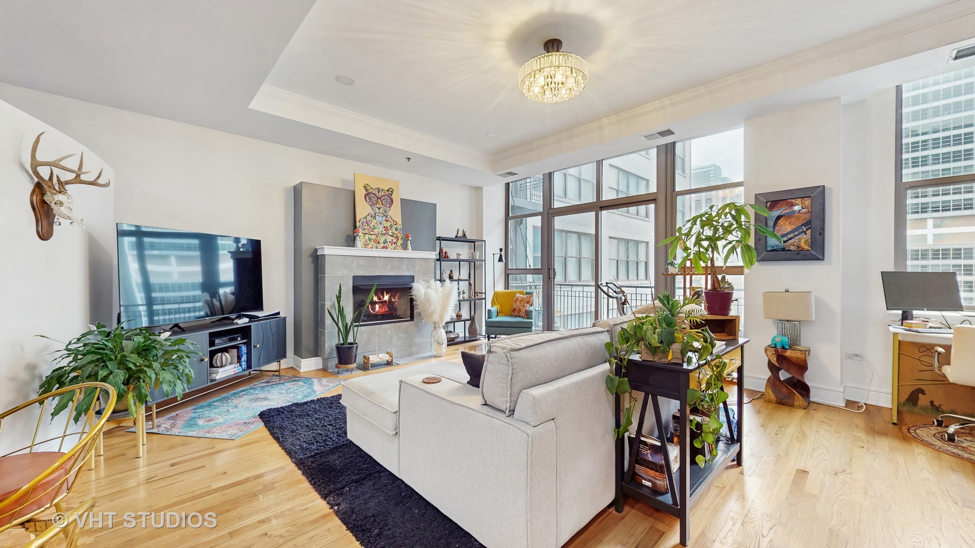 212 W WASHINGTON Street 1108