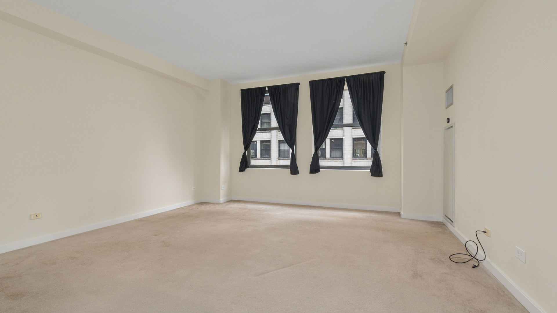 5 N Wabash Avenue 1204