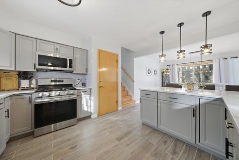 Tiny photo for 8930 Mcvicker Avenue, Oak Lawn, IL 60453 (MLS # 12557909)