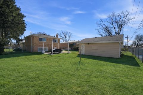 Tiny photo for 8930 Mcvicker Avenue, Oak Lawn, IL 60453 (MLS # 12557909)