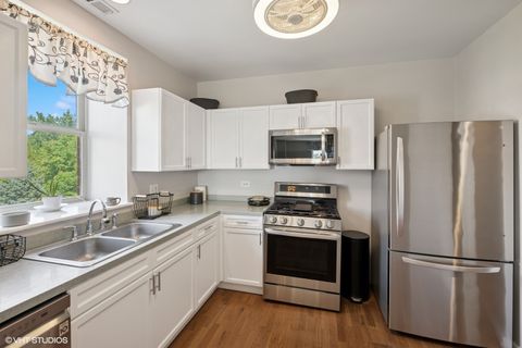 Tiny photo for 1700 Riverwoods Drive #314, Melrose Park, IL 60160 (MLS # 12443183)