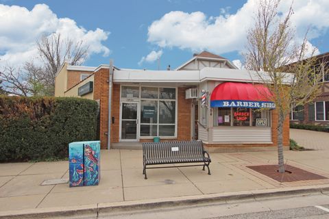 52 E Main Street Lake Zurich IL 60047