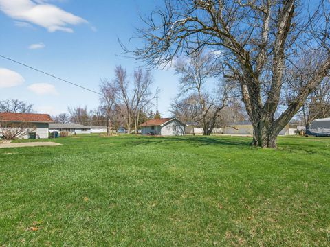 Tiny photo for 475 N 4th Avenue, Coal City, IL 60416 (MLS # 12603622)
