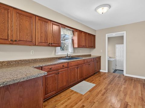 Tiny photo for 475 N 4th Avenue, Coal City, IL 60416 (MLS # 12603622)