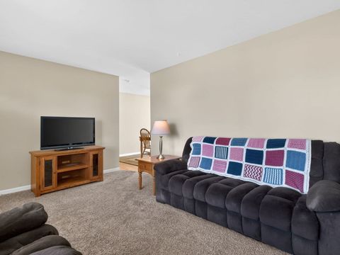 Tiny photo for 475 N 4th Avenue, Coal City, IL 60416 (MLS # 12603622)