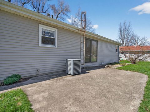 Tiny photo for 475 N 4th Avenue, Coal City, IL 60416 (MLS # 12603622)