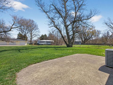 Tiny photo for 475 N 4th Avenue, Coal City, IL 60416 (MLS # 12603622)