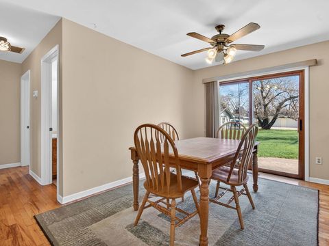 Tiny photo for 475 N 4th Avenue, Coal City, IL 60416 (MLS # 12603622)