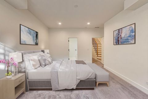 Tiny photo for 1445 N Rockwell Street #1, Chicago, IL 60622 (MLS # 12497424)