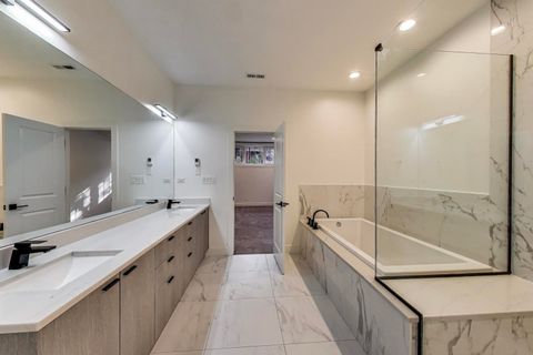 Tiny photo for 1445 N Rockwell Street #1, Chicago, IL 60622 (MLS # 12497424)