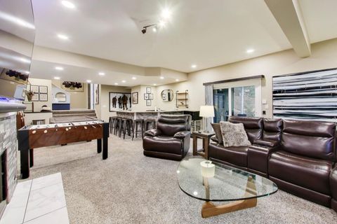 Tiny photo for 22 Rodeo Drive, Burr Ridge, IL 60527 (MLS # 12563141)