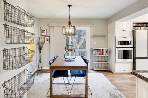 Tiny photo for 22 Rodeo Drive, Burr Ridge, IL 60527 (MLS # 12563141)