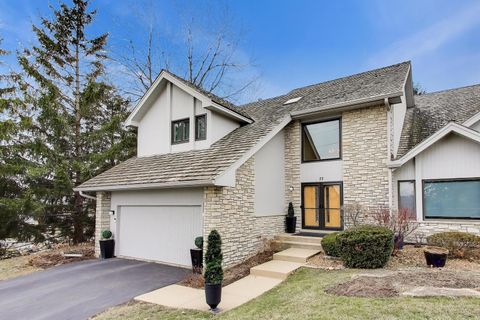 Photo of 22 Rodeo Drive, Burr Ridge, IL 60527 (MLS # 12563141)