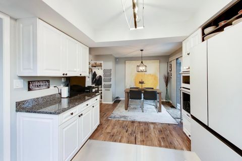 Tiny photo for 22 Rodeo Drive, Burr Ridge, IL 60527 (MLS # 12563141)