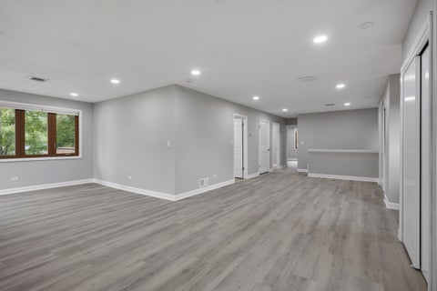 Tiny photo for 574 ridge Avenue, Elk Grove Village, IL 60007 (MLS # 12756848)