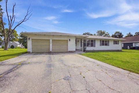 Tiny photo for 218 N Kansas Street, Atwood, IL 61913 (MLS # 12754501)