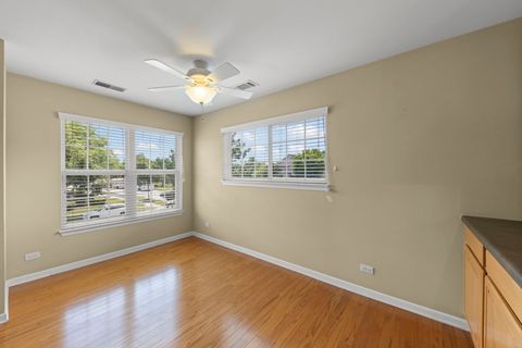 Tiny photo for 31704 Kline Circle #3170, Warrenville, IL 60555 (MLS # 12686662)