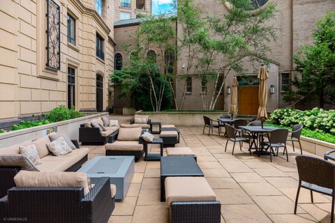Tiny photo for 2550 N Lakeview Avenue #S2502, Chicago, IL 60614 (MLS # 12451012)