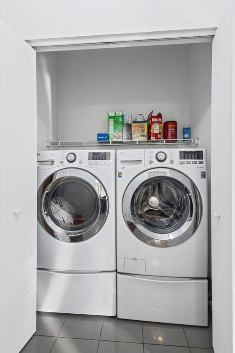 Tiny photo for 260 Breckenridge Drive, Gilberts, IL 60136 (MLS # 12484846)