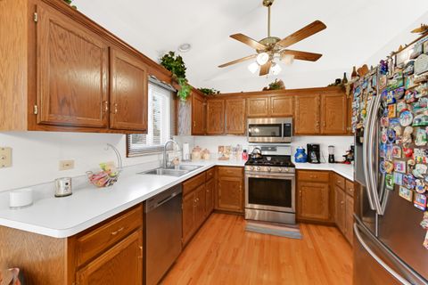 Tiny photo for 433 Wheatfield Road, Matteson, IL 60443 (MLS # 12466028)