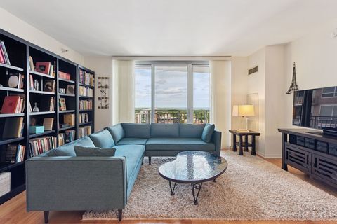 Tiny photo for 807 Davis Street #1907, Evanston, IL 60201 (MLS # 12472300)