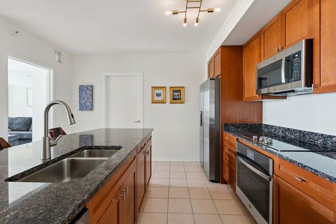 Tiny photo for 807 Davis Street #1907, Evanston, IL 60201 (MLS # 12472300)