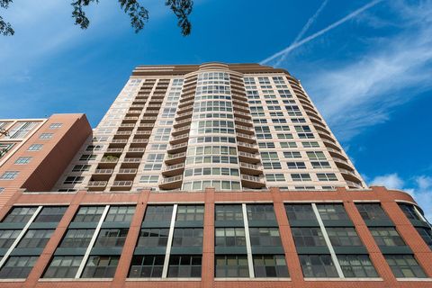 Tiny photo for 807 Davis Street #1907, Evanston, IL 60201 (MLS # 12472300)