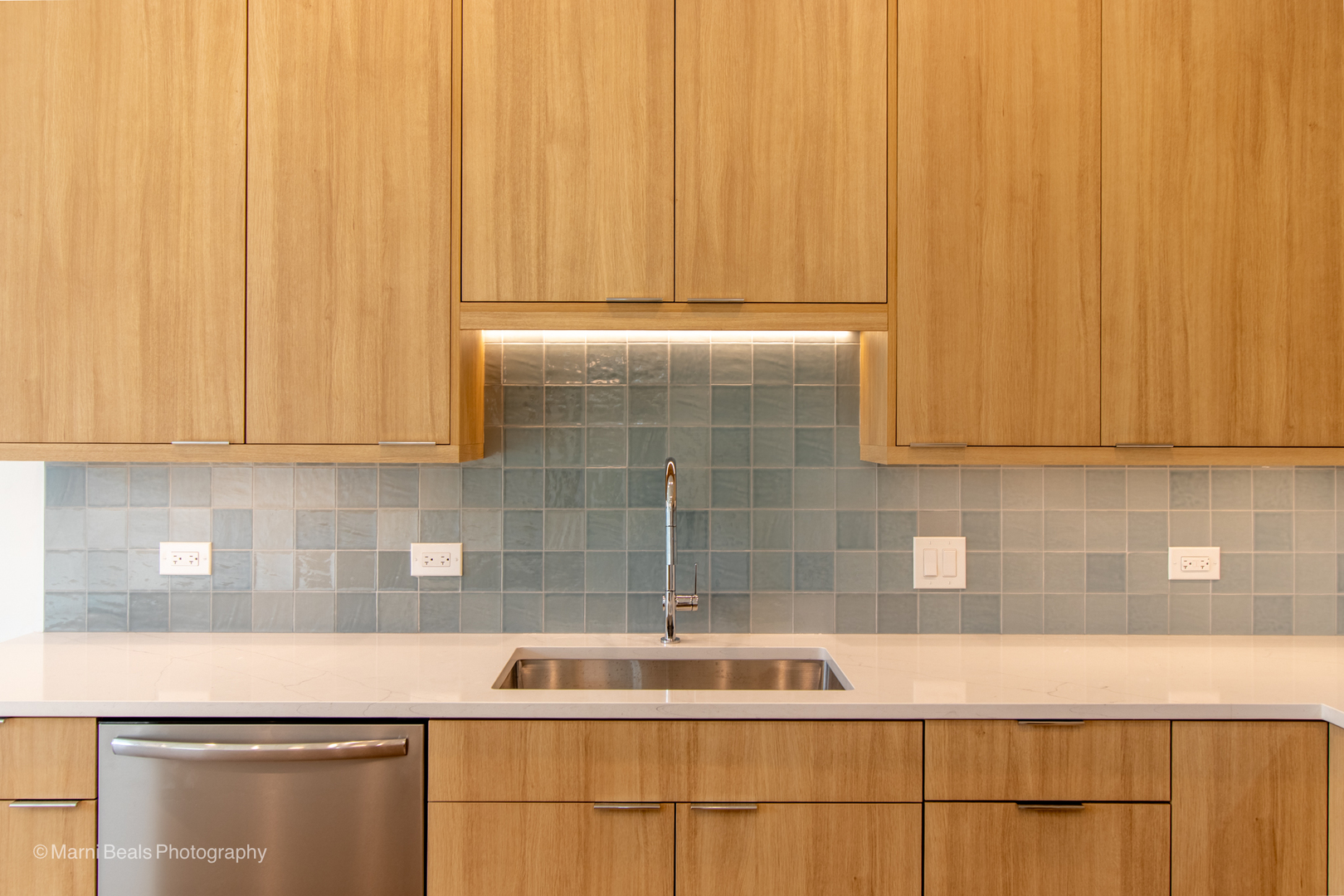 6537 S Rhodes Avenue