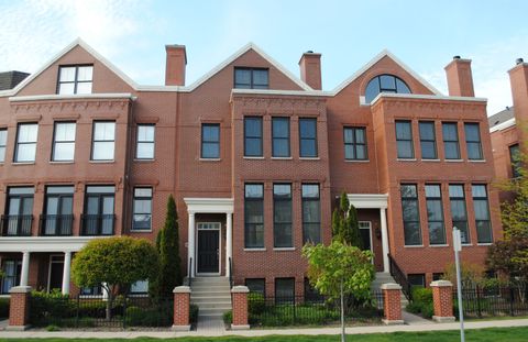 1891 Admiral Court 79 Glenview IL 60026