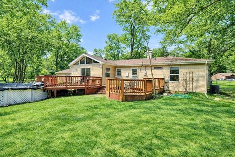 Tiny photo for 3410 WOODLAND Circle, Island Lake, IL 60042 (MLS # 12601780)