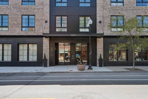 Tiny photo for 3808 N Lincoln Avenue #203, Chicago, IL 60613 (MLS # 12697963)