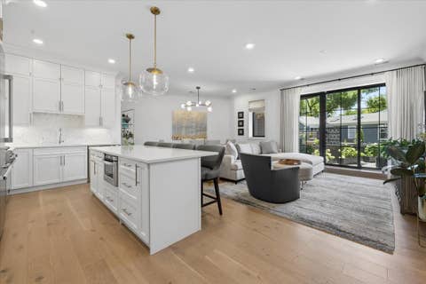 Tiny photo for 3808 N Lincoln Avenue #203, Chicago, IL 60613 (MLS # 12697963)
