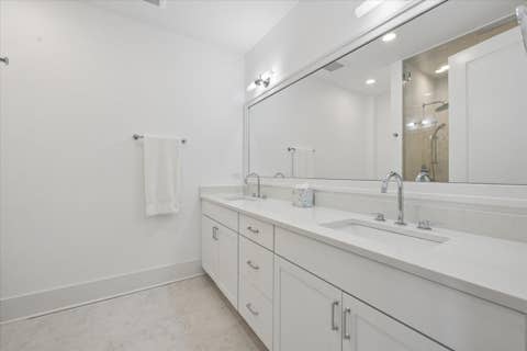 Tiny photo for 3808 N Lincoln Avenue #203, Chicago, IL 60613 (MLS # 12697963)