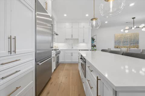 Tiny photo for 3808 N Lincoln Avenue #203, Chicago, IL 60613 (MLS # 12697963)
