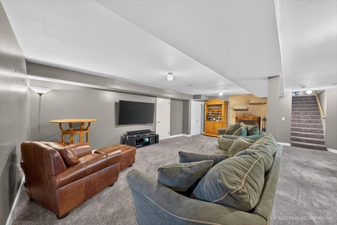 Tiny photo for 465 N Shady Oaks Drive, Elgin, IL 60120 (MLS # 12762734)