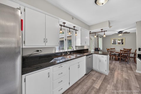 Tiny photo for 465 N Shady Oaks Drive, Elgin, IL 60120 (MLS # 12762734)