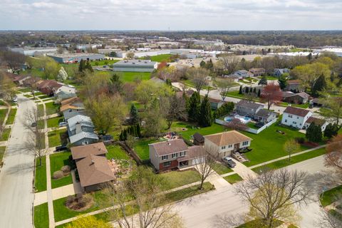 Tiny photo for 1285 N Lyle Avenue, Elgin, IL 60123 (MLS # 12617242)