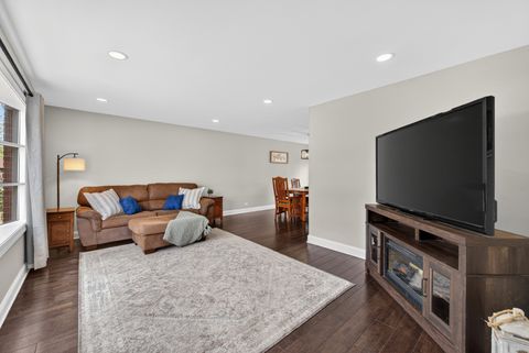 Tiny photo for 1285 N Lyle Avenue, Elgin, IL 60123 (MLS # 12617242)