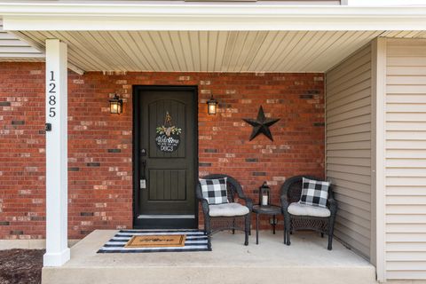 Tiny photo for 1285 N Lyle Avenue, Elgin, IL 60123 (MLS # 12617242)