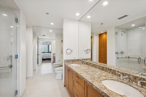 Tiny photo for 130 N Garland Court #5204, Chicago, IL 60602 (MLS # 12514477)