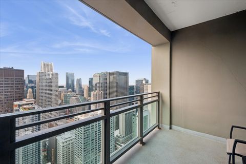Tiny photo for 130 N Garland Court #5204, Chicago, IL 60602 (MLS # 12514477)