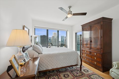 Tiny photo for 130 N Garland Court #5204, Chicago, IL 60602 (MLS # 12514477)