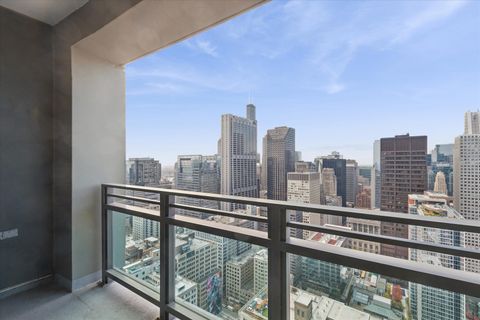 Tiny photo for 130 N Garland Court #5204, Chicago, IL 60602 (MLS # 12514477)