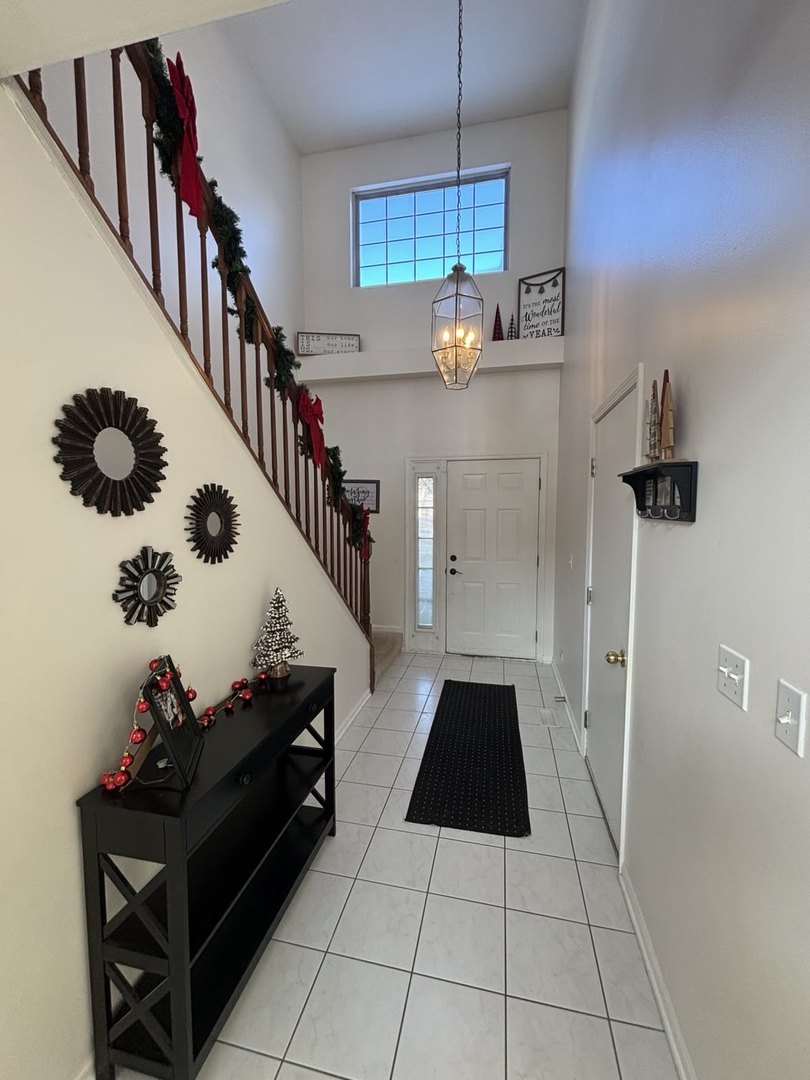 121 Crescent Lane 121