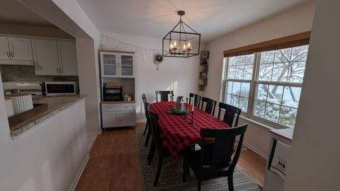 Tiny photo for 121 Crescent Lane #121, Schaumburg, IL 60193 (MLS # 12519802)