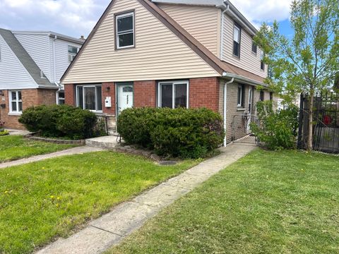 Tiny photo for 6031 S Merrimac Avenue, Chicago, IL 60638 (MLS # 12632406)