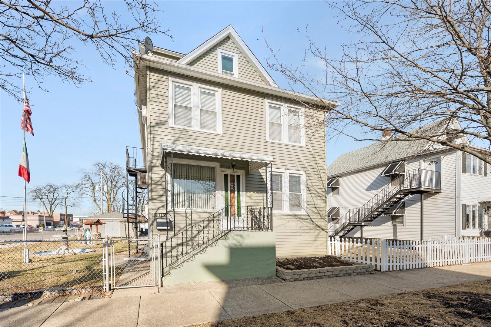 Listing image 7